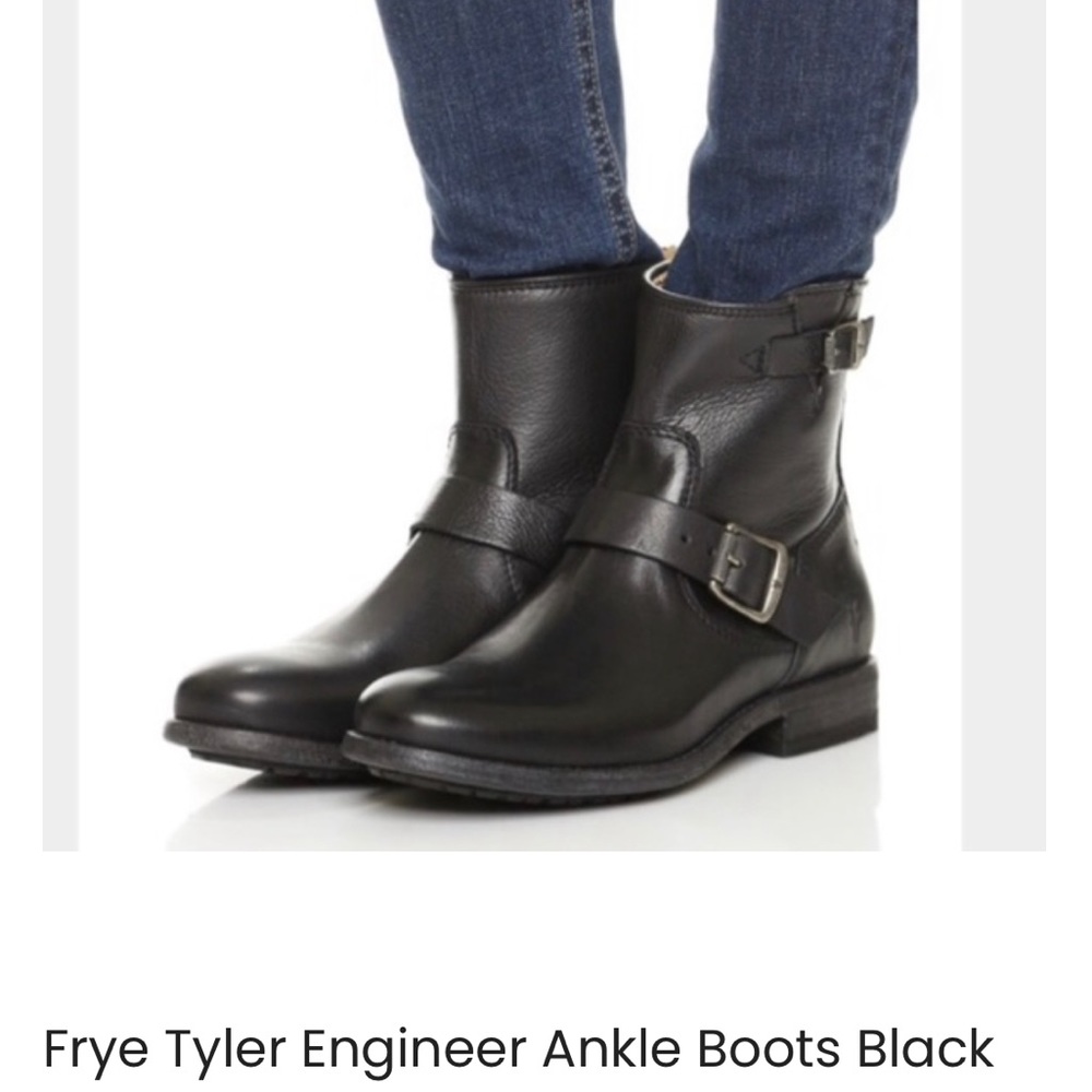 Frye Tyler Engineer boots size 9